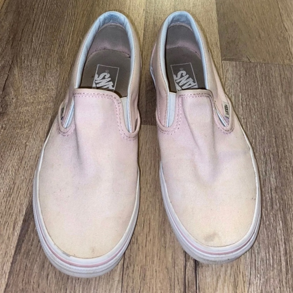 Pink Slip-on Vans